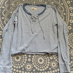 Hollister long sleeved shirt medium